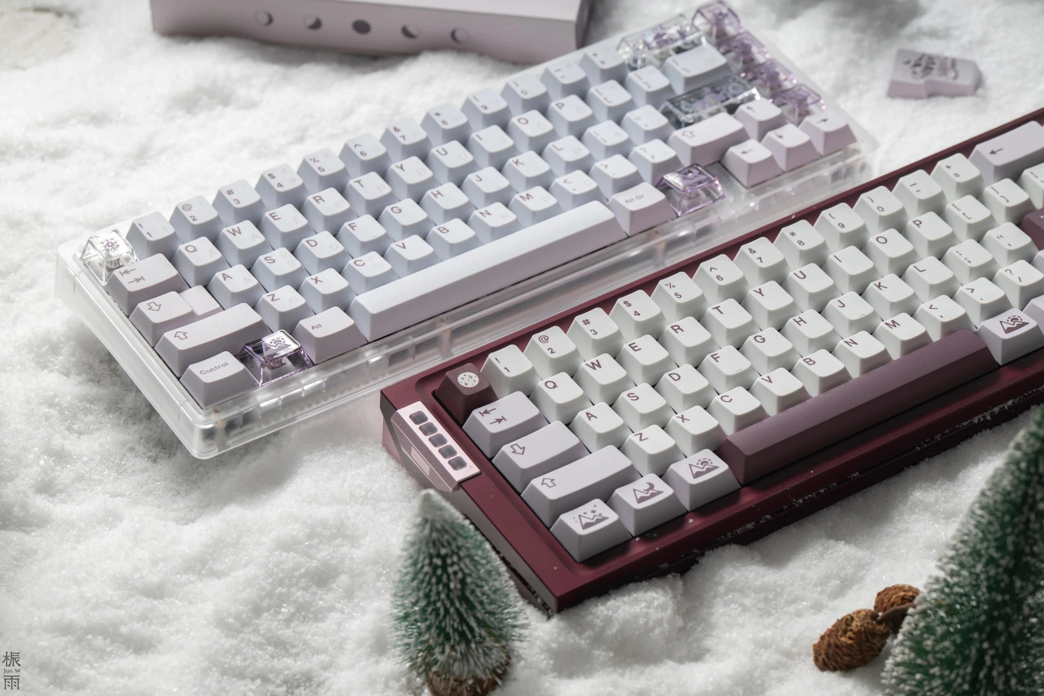 GoMaster Winter Breath R2 Keycap Set