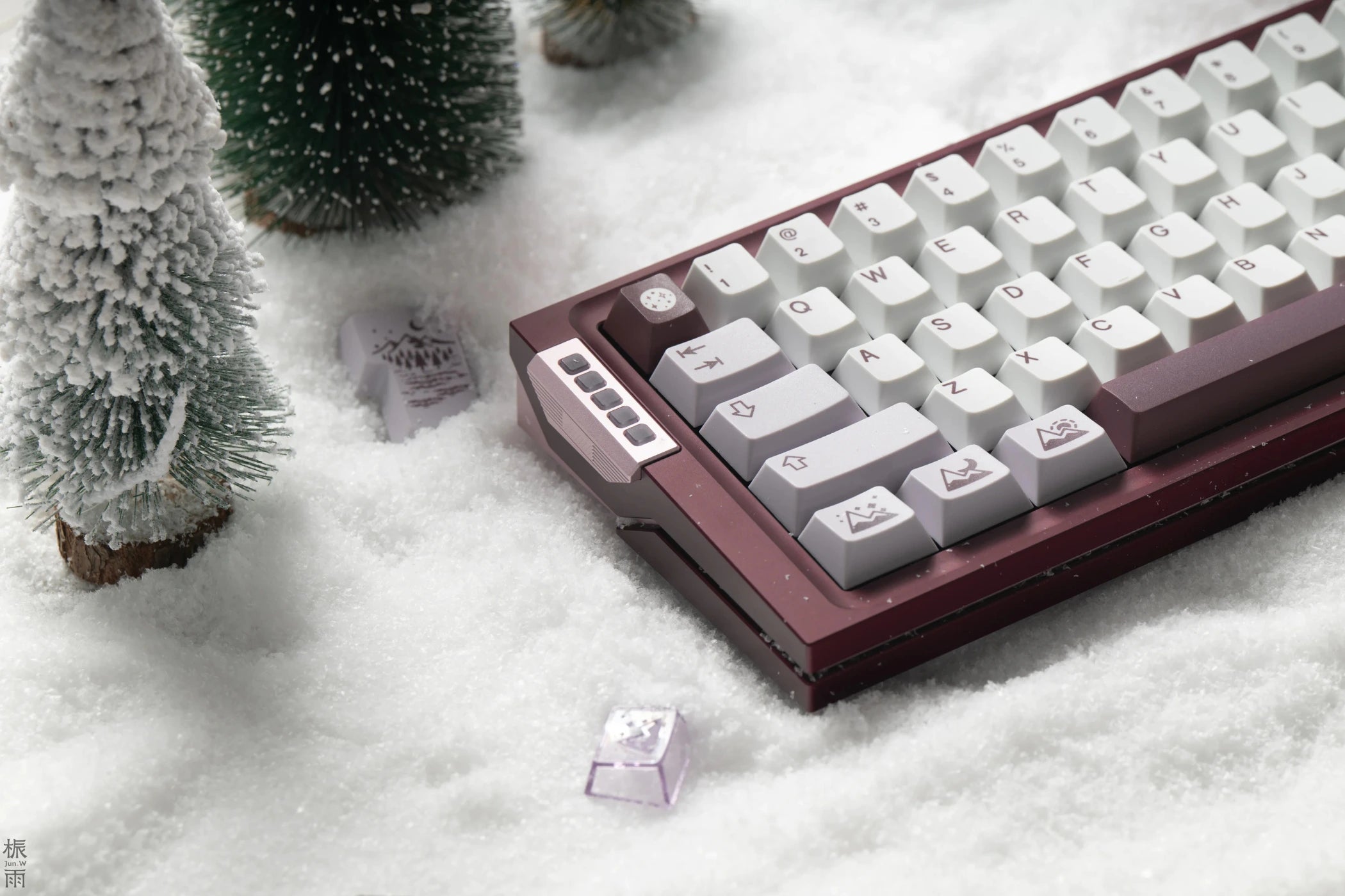 GoMaster Winter Breath R2 Keycap Set