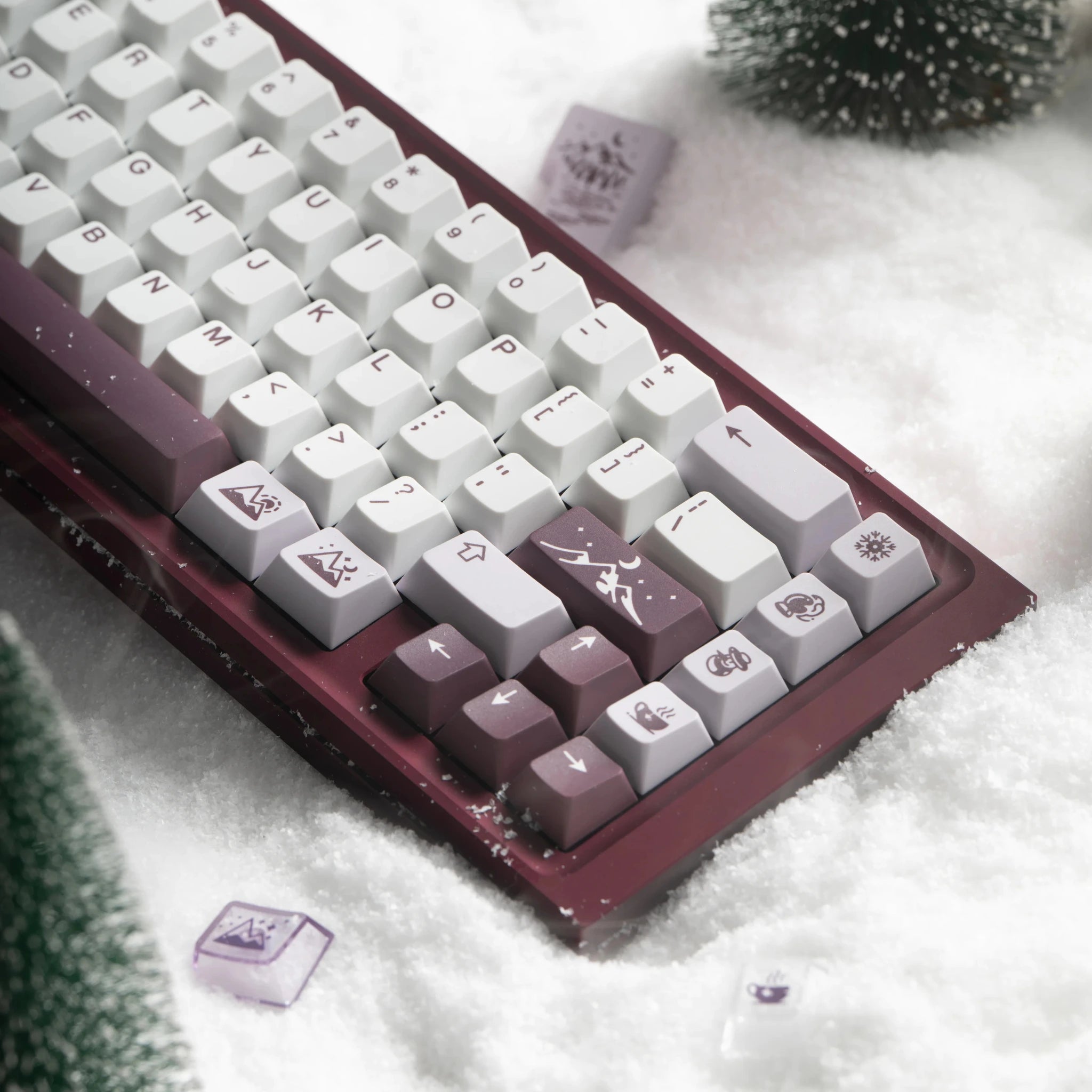 GoMaster Winter Breath R2 Keycap Set