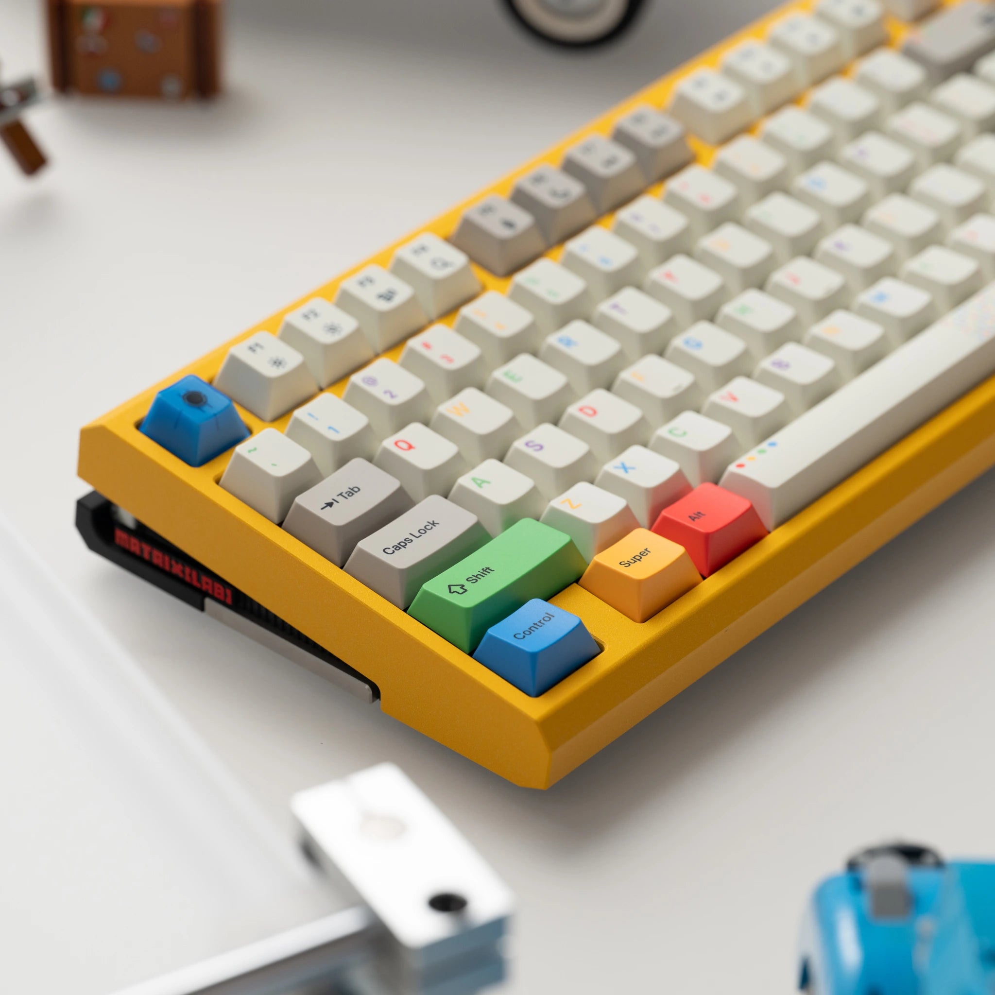 KAP Retro Lights R2 Keycap Set