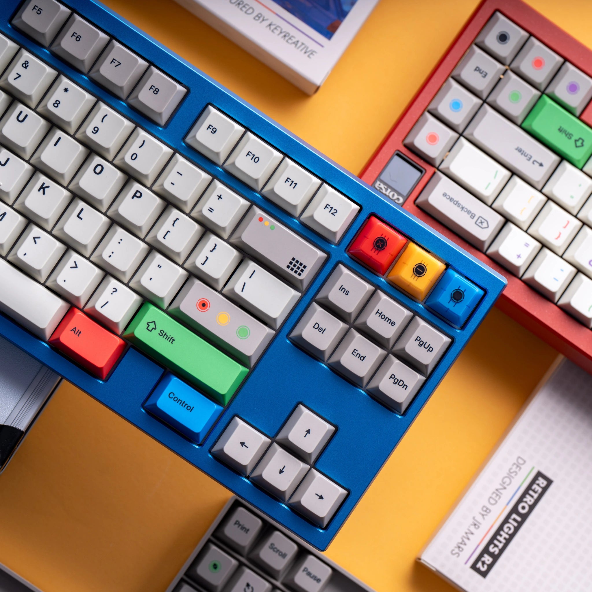 KAP Retro Lights R2 Keycap Set